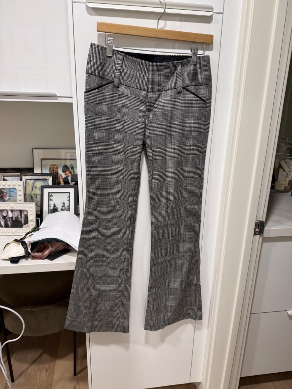 Alice & Olivia Flare Trouser - Picture 2 of 5
